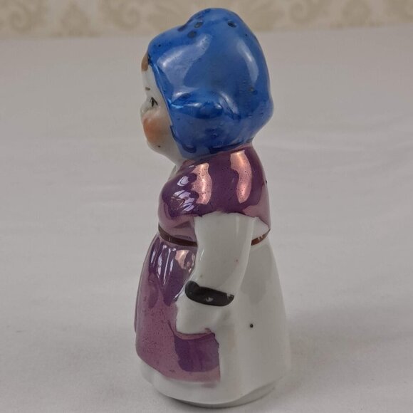 Vintage Dutch Boy and Girl Salt & Pepper Shakers Iridescent Glazed Ceramic Japan - Picture 5 of 13